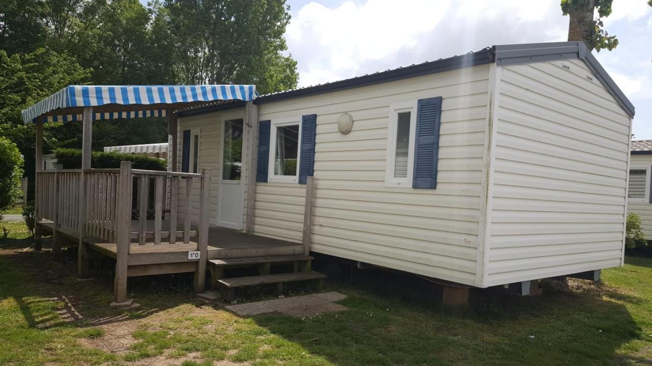 Mobile Home Sleeps 4 Monsec Zewnętrze zdjęcie
